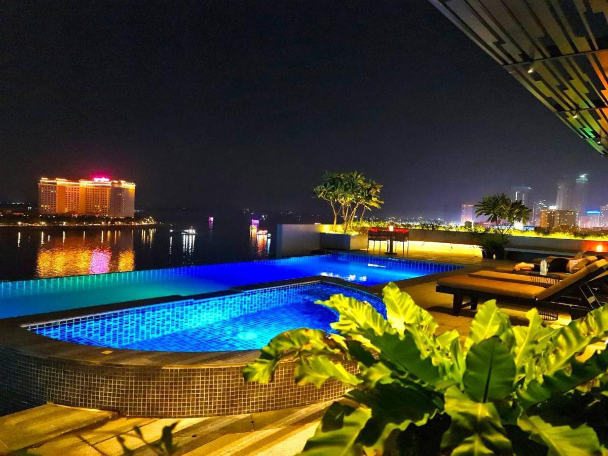Harmony Phnom Penh Hotel Экстерьер фото