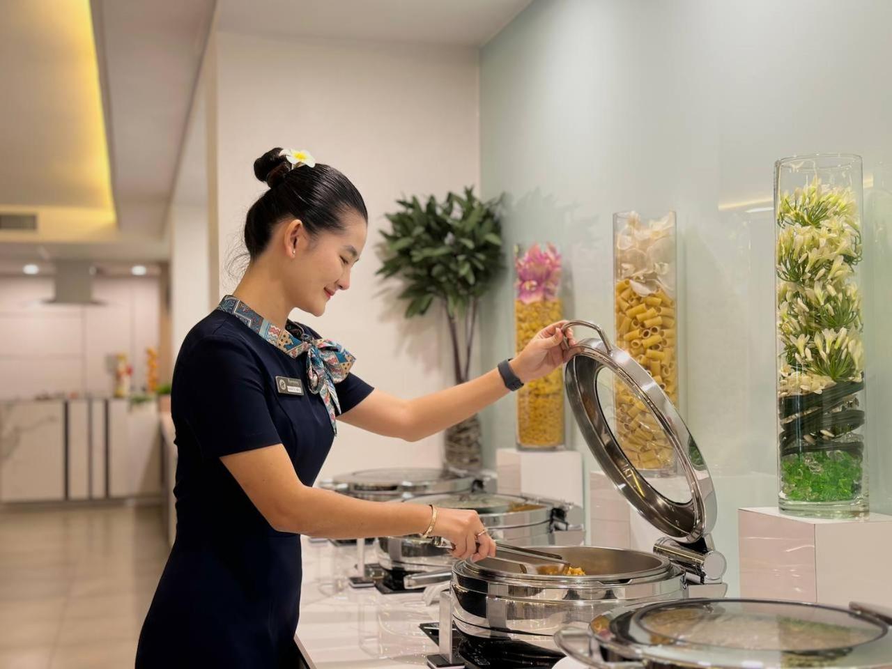 Harmony Phnom Penh Hotel Экстерьер фото