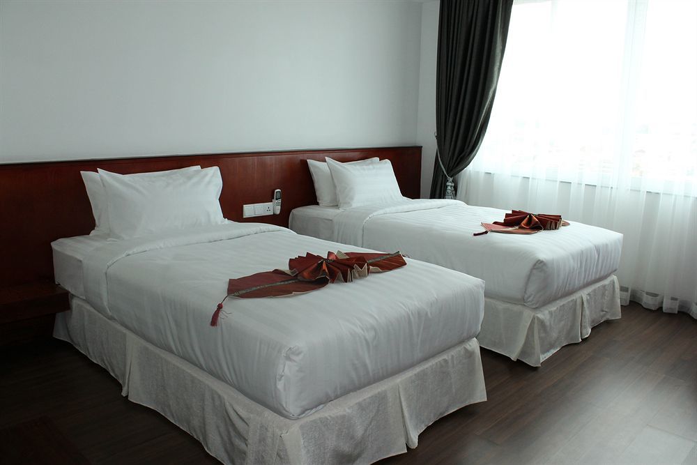 Harmony Phnom Penh Hotel Экстерьер фото