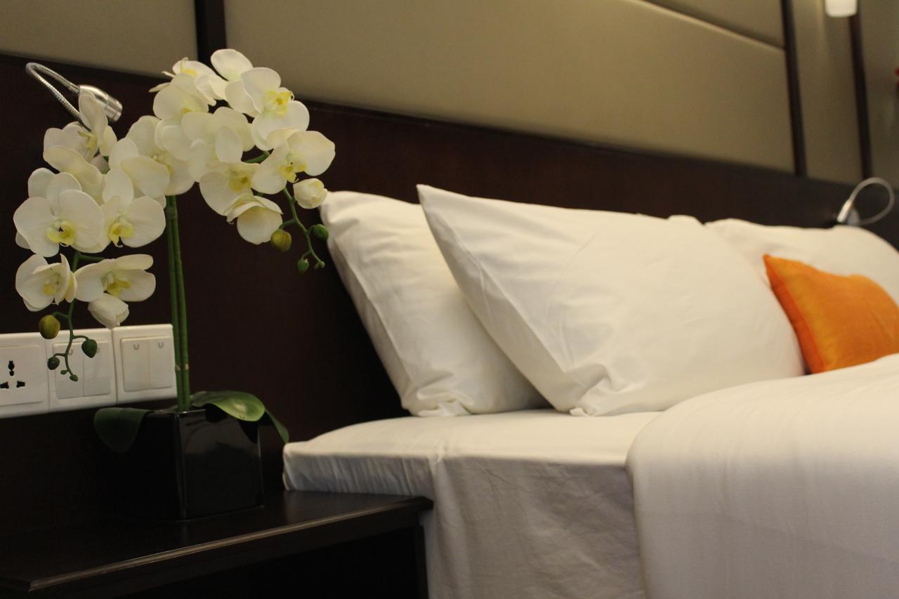 Harmony Phnom Penh Hotel Экстерьер фото
